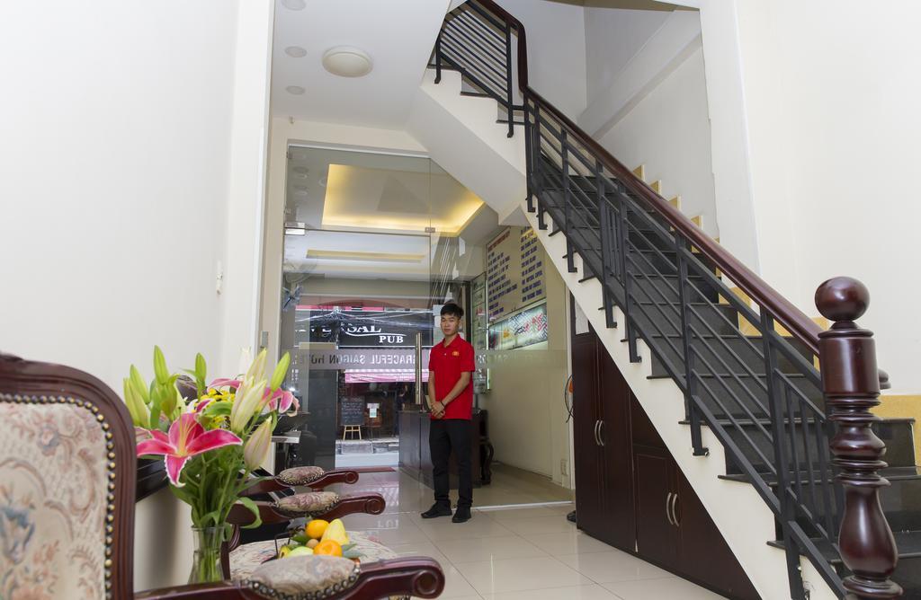 Graceful Hostel 胡志明市 外观 照片