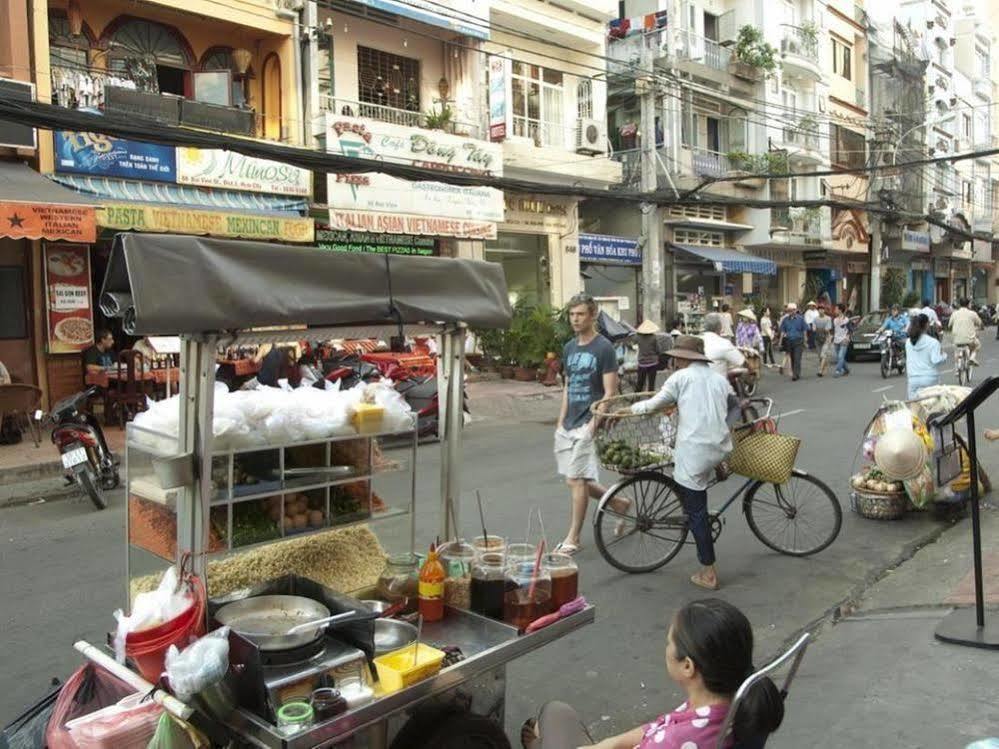 Graceful Hostel 胡志明市 外观 照片